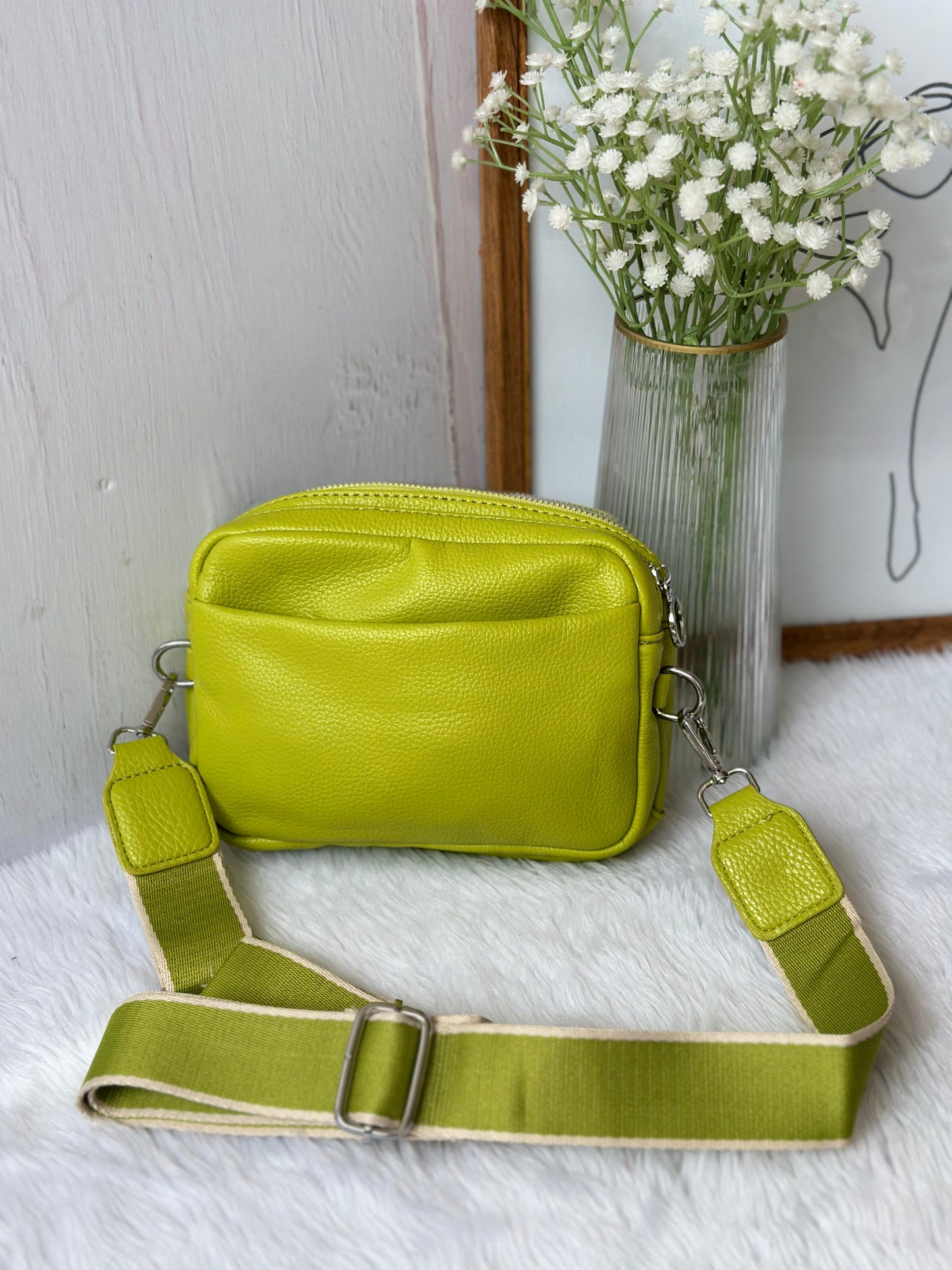 Crossbody Flora