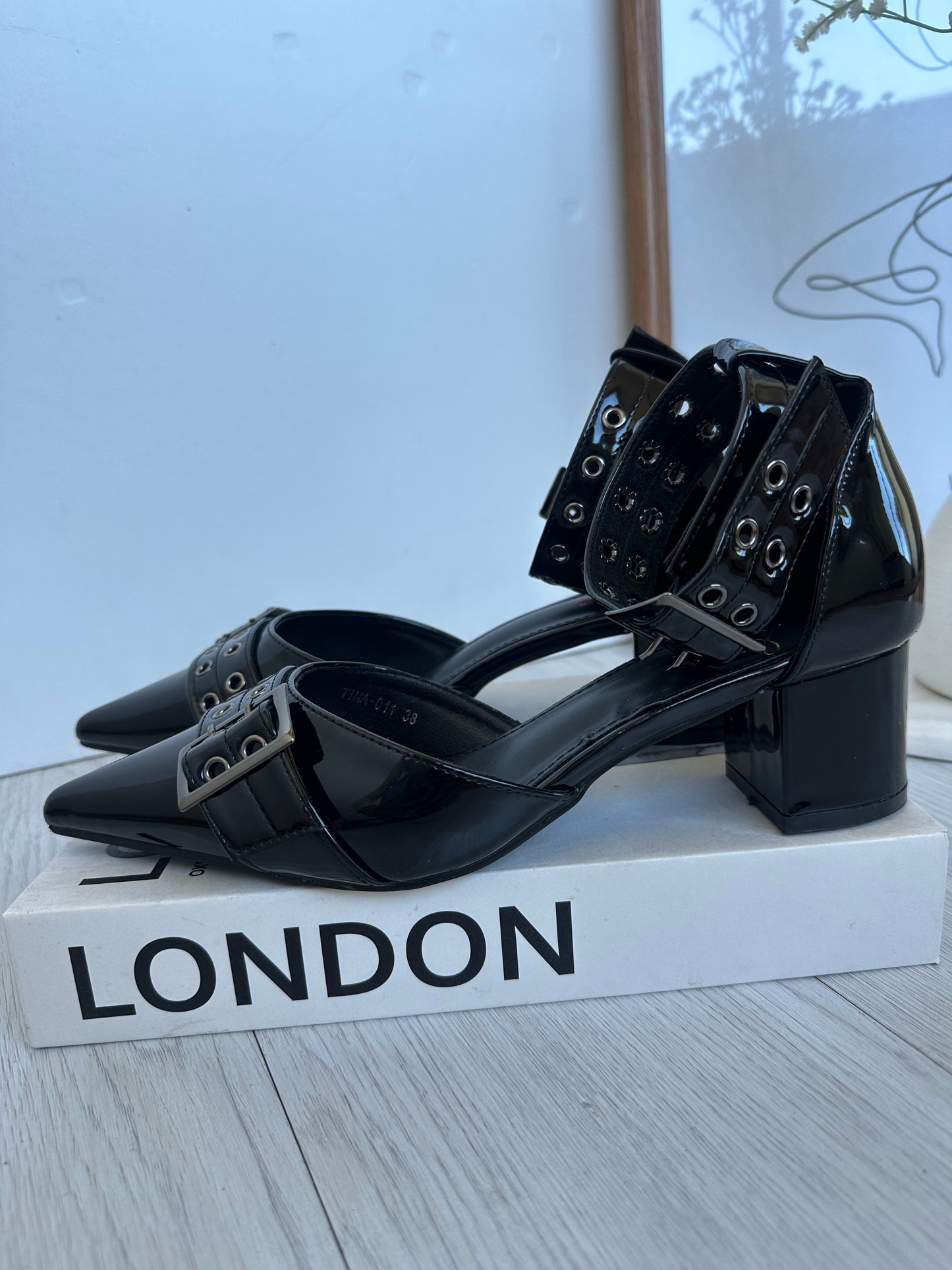 Zapatos Vienna Negro