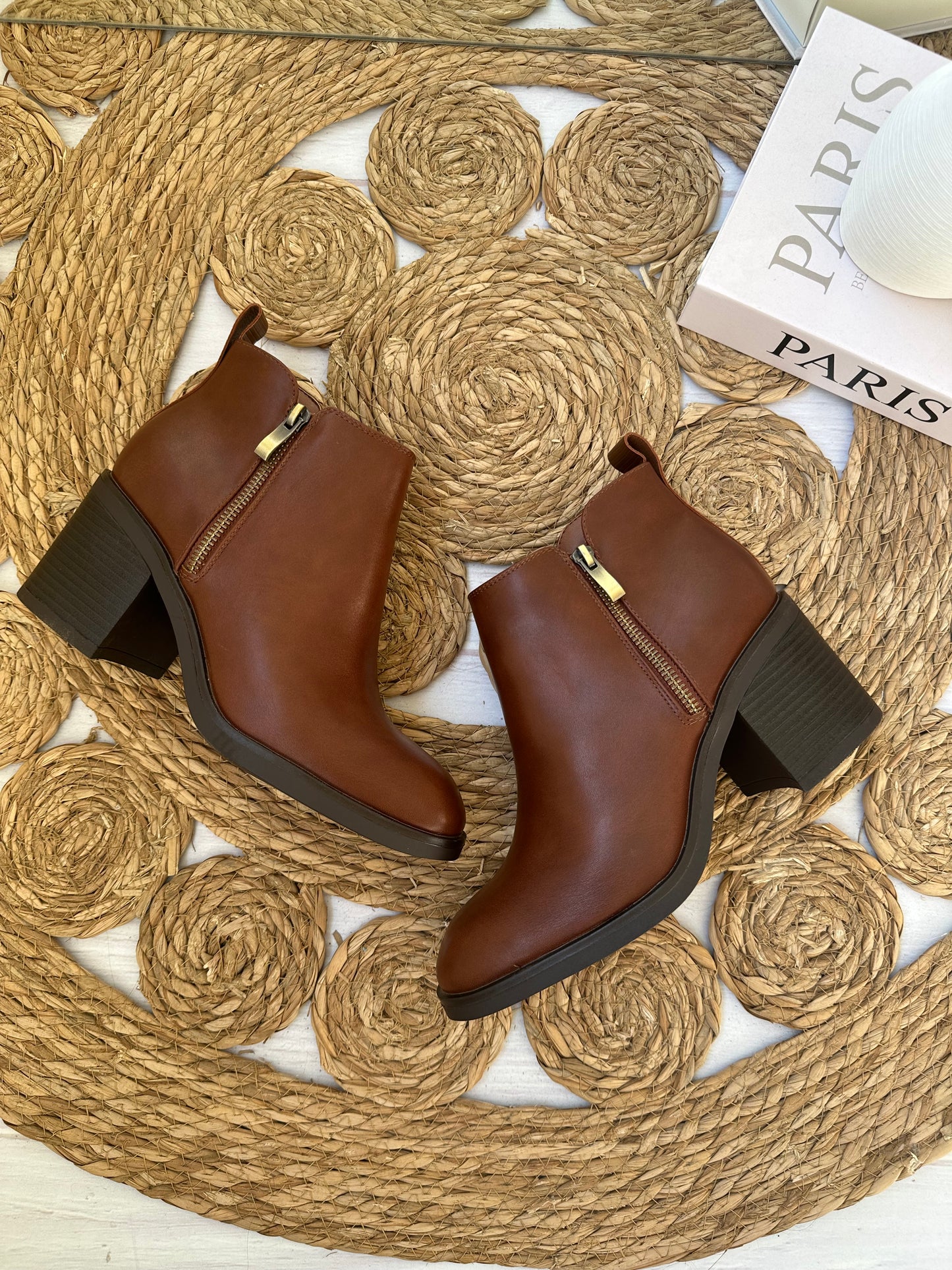 Botines Fatima Café